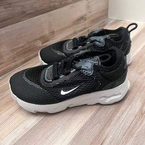 Nike Toddler Girl Sneakers Size 9C